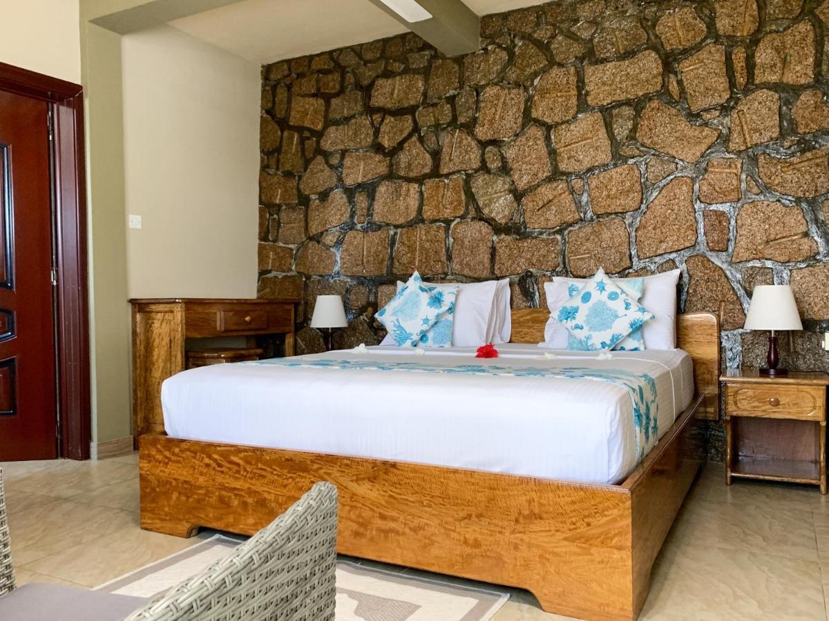 Exotic Guest House Anse Volbert Village Dış mekan fotoğraf