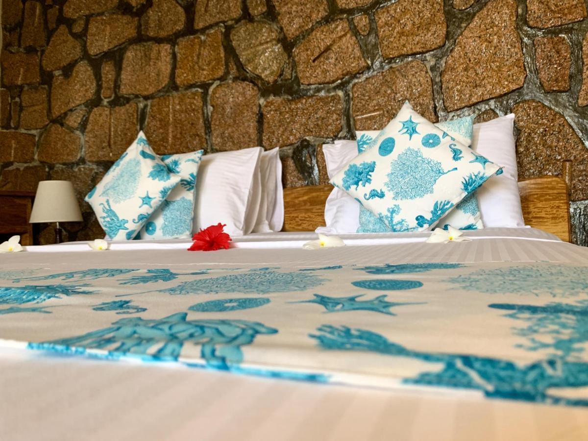Exotic Guest House Anse Volbert Village Dış mekan fotoğraf