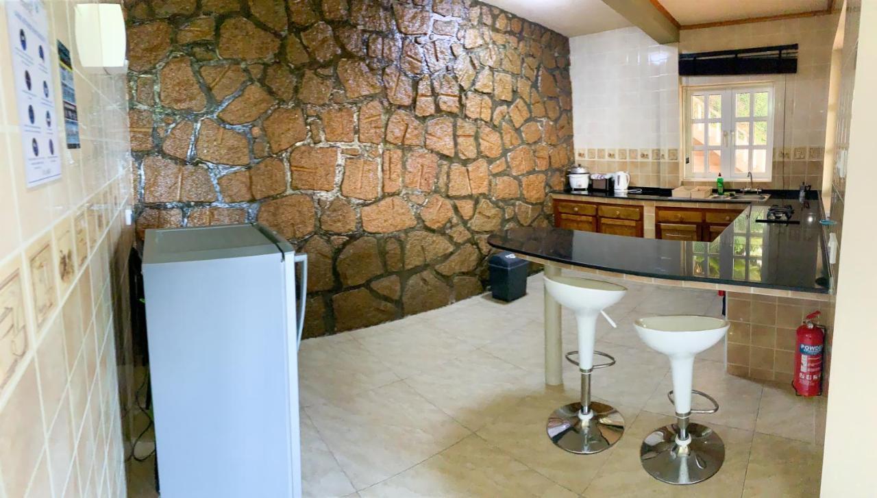 Exotic Guest House Anse Volbert Village Dış mekan fotoğraf