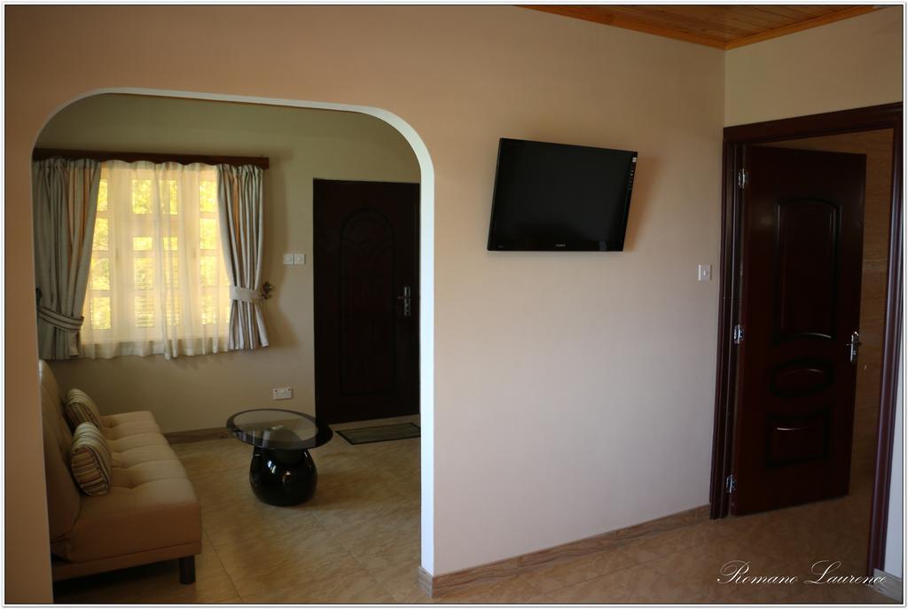 Exotic Guest House Anse Volbert Village Oda fotoğraf