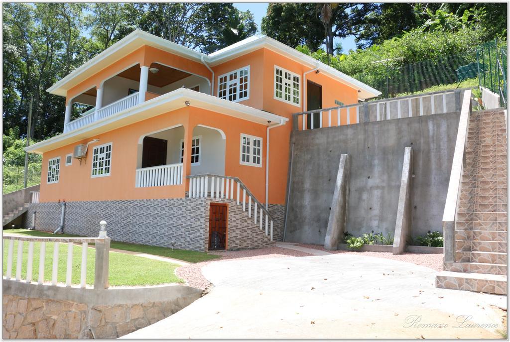 Exotic Guest House Anse Volbert Village Oda fotoğraf